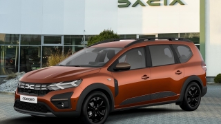 Zdjęcie Dacia Jogger extreme+ hybrid 140 7-miejsc OKAZJA!
